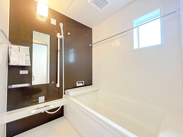 守谷市けやき台2丁目24-1期　新築戸建て　1号棟の浴室|足を伸ばしてもゆったりできるバスルーム♪機能性も取り入れて使い易さも保証します♪