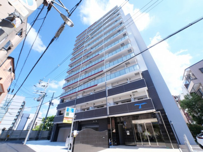 【外観】 | セレニテ十三ミラク | 外はこのようになっています