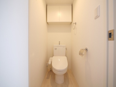【トイレ】 | セレニテ十三ミラク | コンパクトで使いやすいトイレです