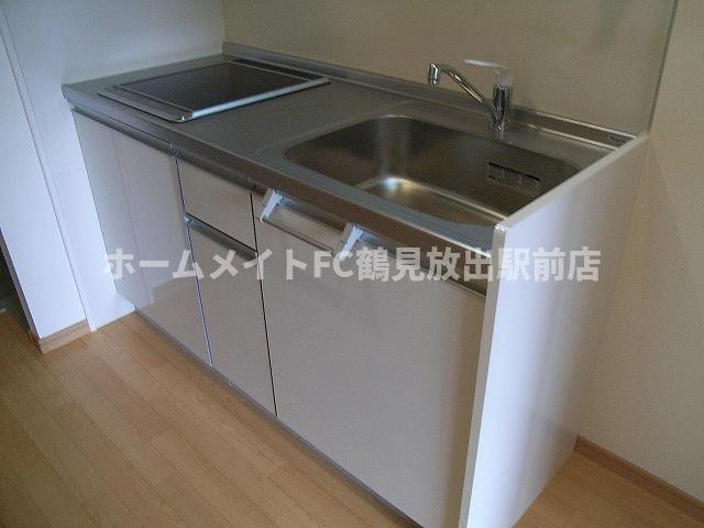 大阪市城東区中浜２丁目のアパートのキッチン