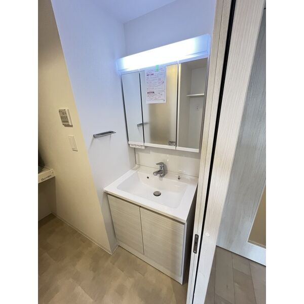 スプランディッドVIII(エイト)の洗面所