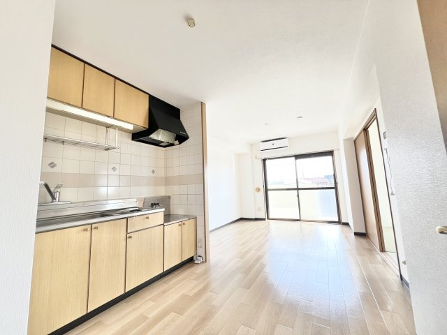 ガーデンハイムの居間・リビング|居間です