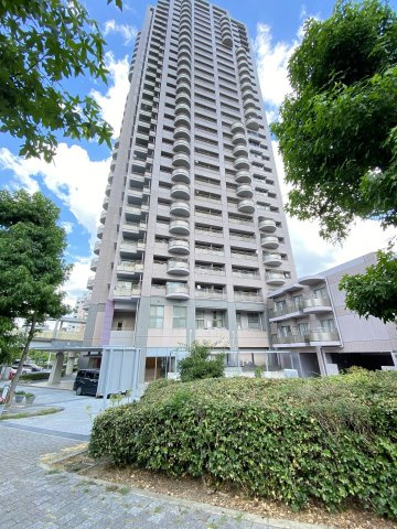 Ａｃｉｔｙタワーズイースト・ウィング棟の外観