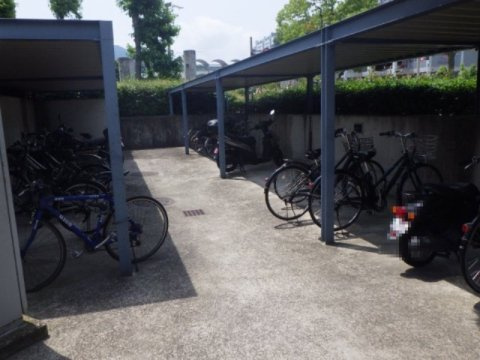Ａｃｉｔｙタワーズイースト・ウィング棟の駐輪場