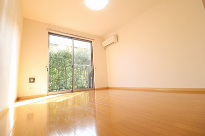 【居間・リビング】 | サン・ヴィレッジ国立 | ※参考写真102号室