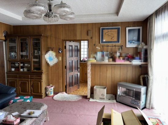 【居間・リビング】 | 北見市東相内町６０１番地１６　中古売家