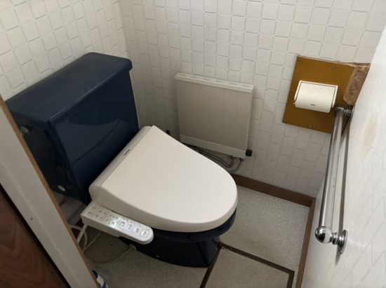 北見市東相内町６０１番地１６　中古売家のトイレ