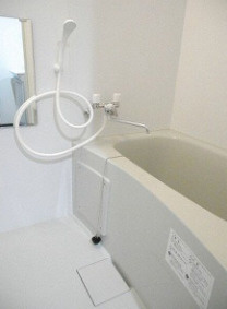 札幌市中央区　二棟一括RCマンションの浴室