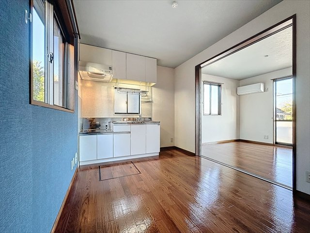 エクセルプラザAの居間・リビング