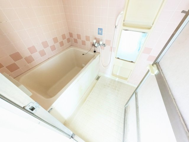 新松戸美笠ハイツの浴室