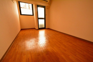 プリエールＪＲ塚口駅前の居間