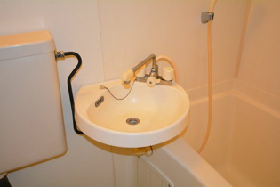 プリエールＪＲ塚口駅前のトイレ