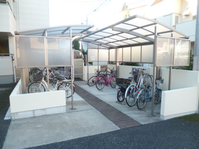 ネオ・フラット松庵のその他共用部分|敷地内駐輪場