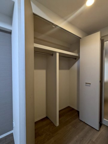 エスリードレジデンス大阪谷町ザ・マークス BRAVI不動産の収納