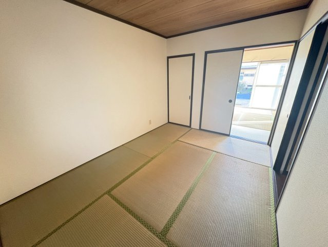 ドルフ石井Ｂ棟の和室