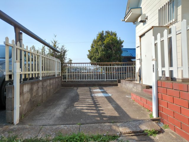 【駐車場】 | 山武市松ヶ谷ロ　中古戸建