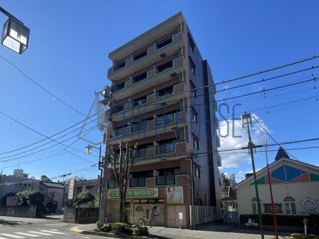 クアトロエスペランサの外観