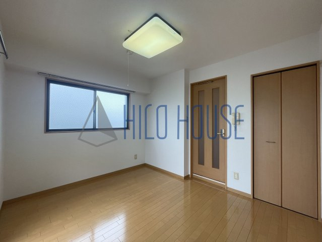 クアトロエスペランサの居間・リビング