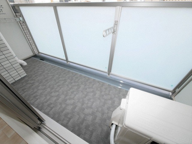 大阪市中央区安土町１丁目の賃貸マンションのバルコニー