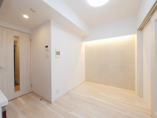 大阪市中央区安土町１丁目の賃貸マンションの居間・リビング