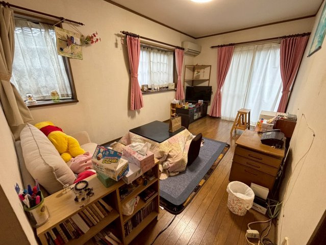 山武郡横芝光町屋形　中古戸建の居間・リビング