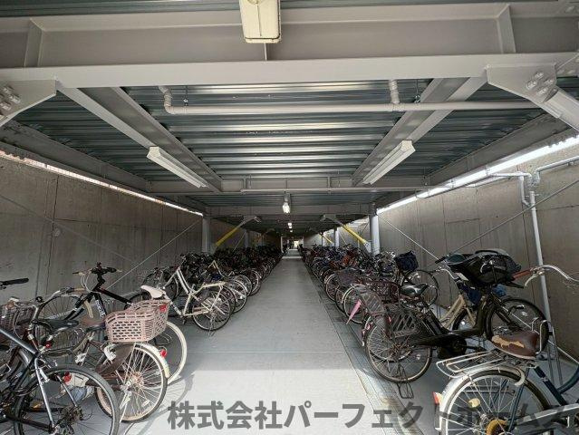 【駐輪場】の画像