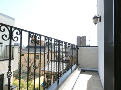 【バルコニー】 | ＣＯＴＨＡＸ西古松