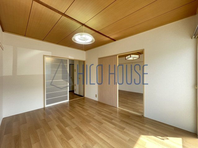 嵐山ハイツの居間・リビング