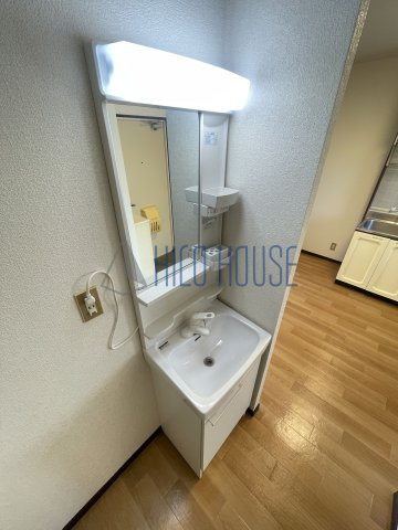 嵐山ハイツの洗面所