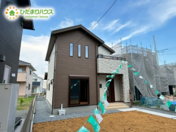 深谷市東方　第27期　新築一戸建て　ワイウッドコート　01の外観|南西向きにつき日当たり良好◎