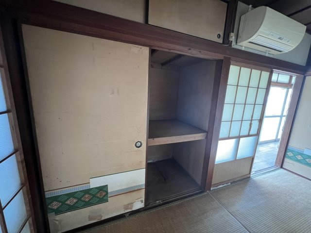 上野町戸建の和室