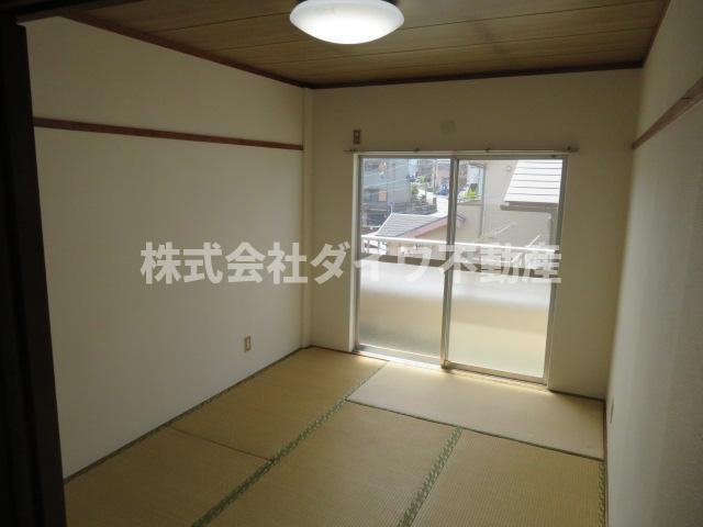 シャレーミウラの和室