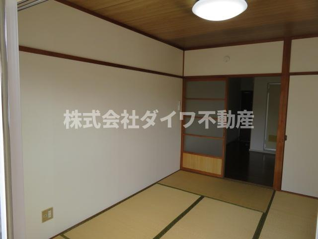 シャレーミウラの和室