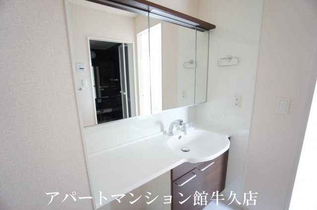 ワレアハレの独立洗面台
