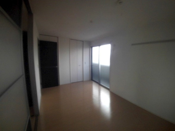 グランドアトリオ神戸西Bの洋室