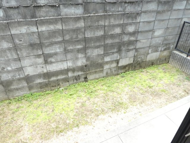 グランピア宝塚の庭