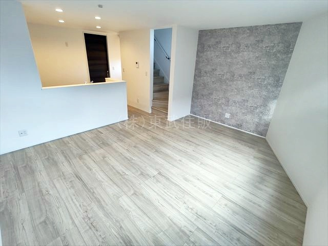 【居間・リビング】 | 川越市稲荷町 | ご家族が集まるリビングは15.3帖の広さです