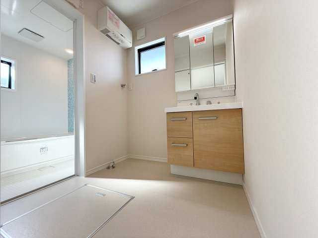 新築戸建　西つつじヶ丘雲仙台2丁目の独立洗面台|現地写真