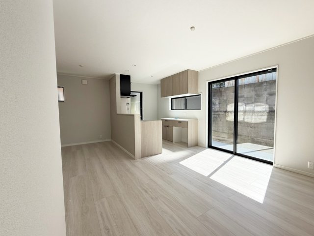 新築戸建　西つつじヶ丘雲仙台2丁目の居間・リビング|現地写真