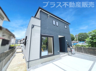 【外観】 | 現地写真。同じ物件を見るなら、プラス不動産販売にお任せ下さい。