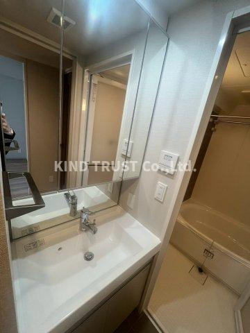 アーバネックス中崎町Ⅱの洗面所|使いやすい洗面所です