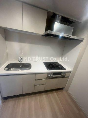 アーバネックス中崎町Ⅱのキッチン|コンパクトなキッチンで掃除もラクラク