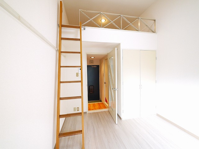 シティパレス西大寺Ｐ２の寝室