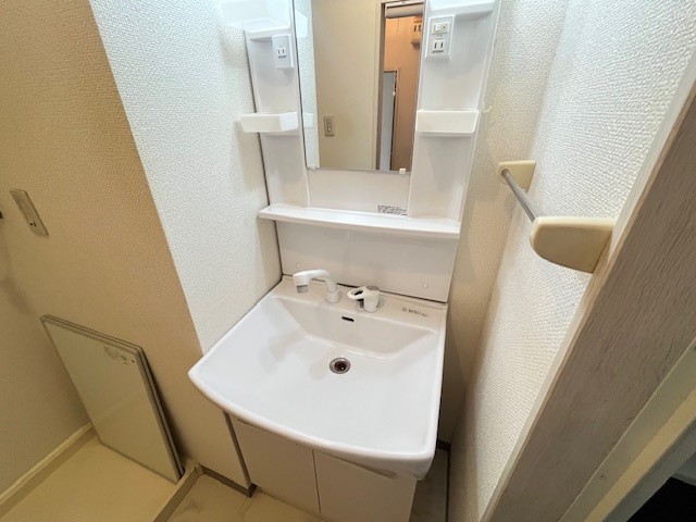 YF深阪の洗面所