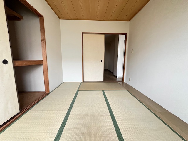YF深阪の和室