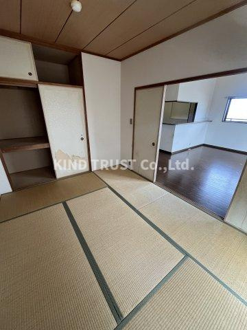 リーガル豊崎の和室|趣のある和室です