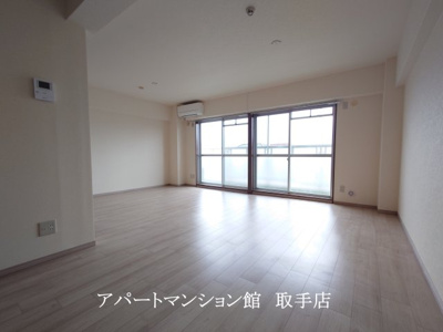 【居間・リビング】 | 長塚マンション