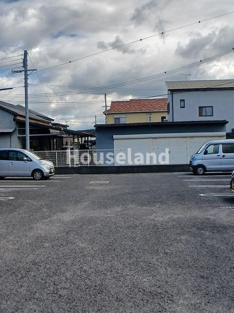 ヒロハウス　Ｂの駐車場