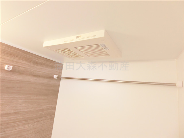 Lares East(ラレースイースト)の浴室