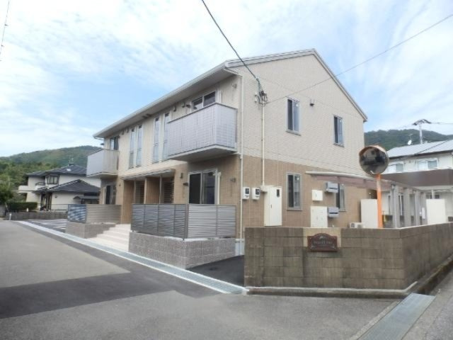 ピースフルⅢの外観